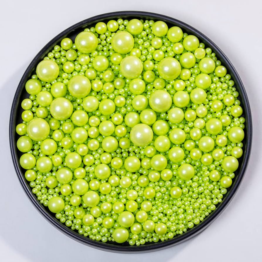 সবুজ মিক্স সুগার বল।  Green mix sugar ball