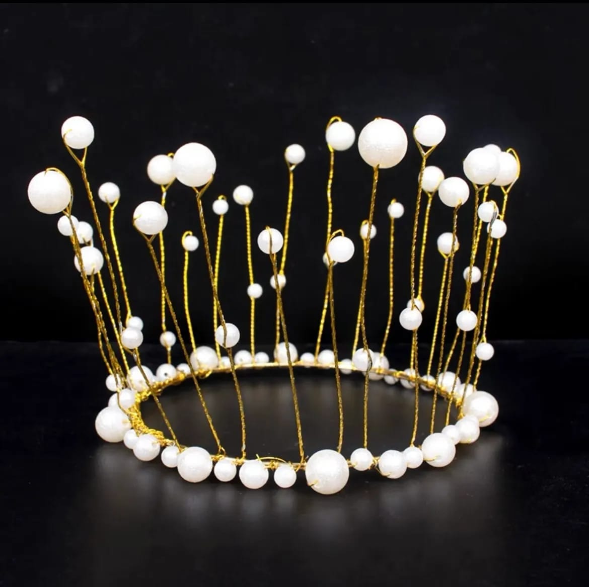 পুতি ক্রাউন। Bead Crown