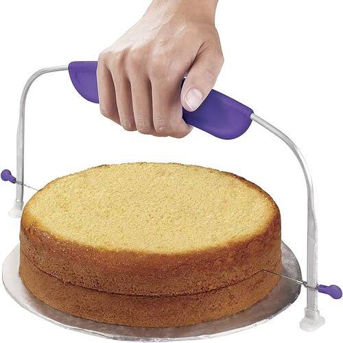 কেক স্লাইসার। Cake slicer